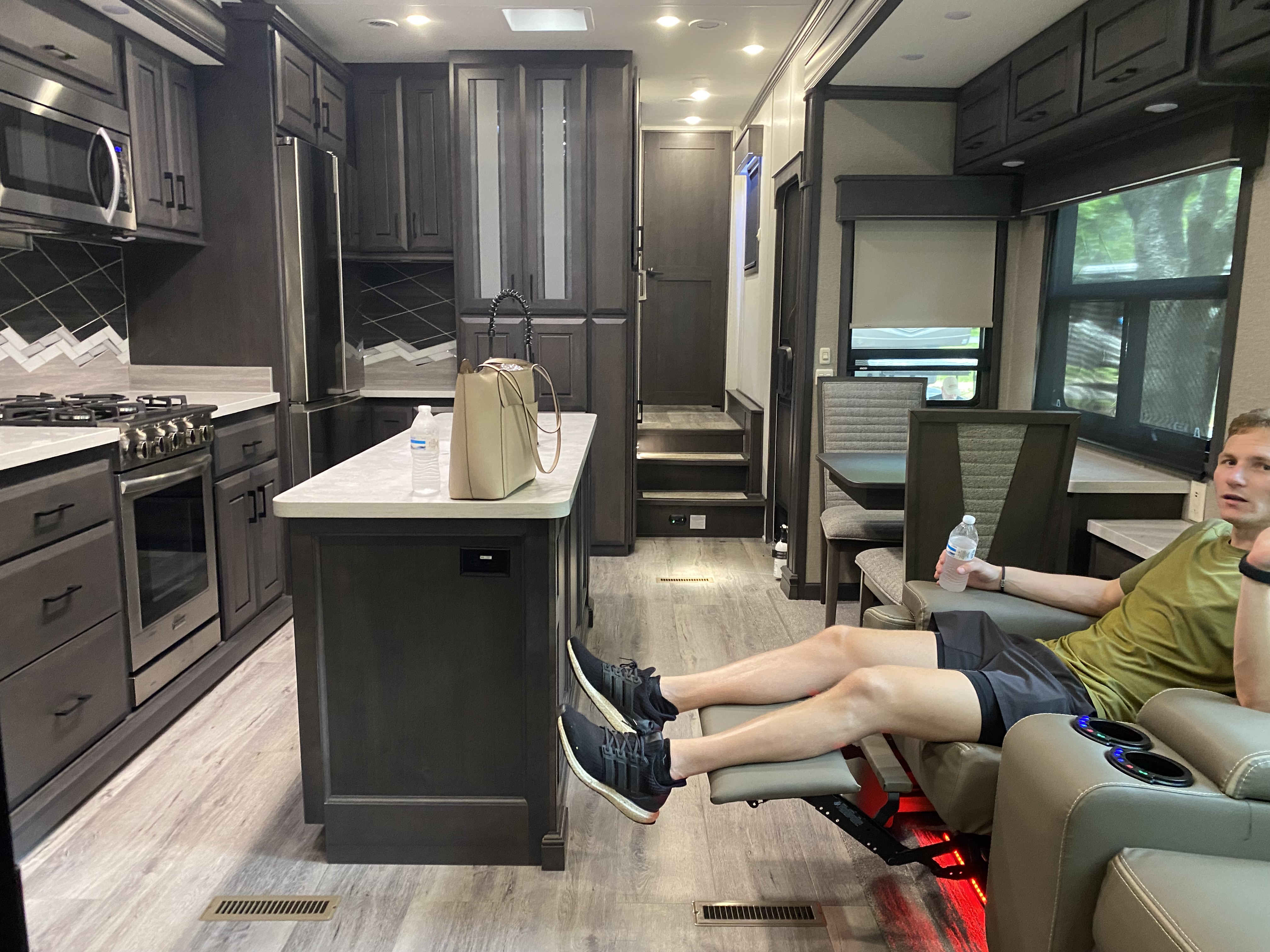 DRV FullHouse exterior showing elegant black and silver paint design